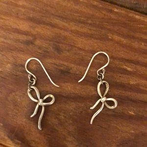 Sterling silver bow earrings